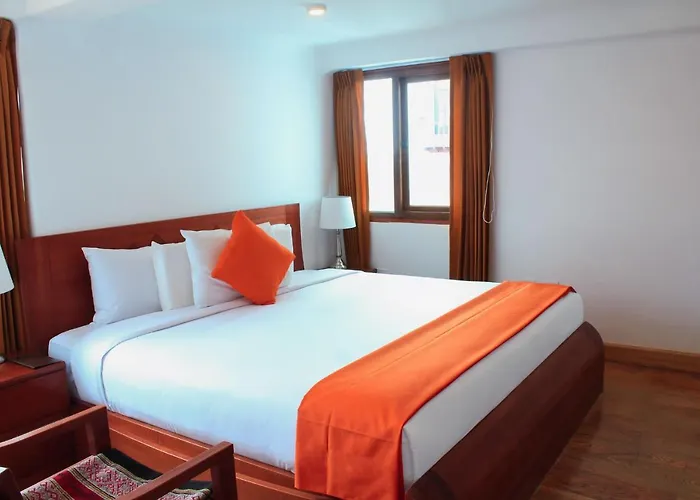 Hotel Waman Qorikancha 3*